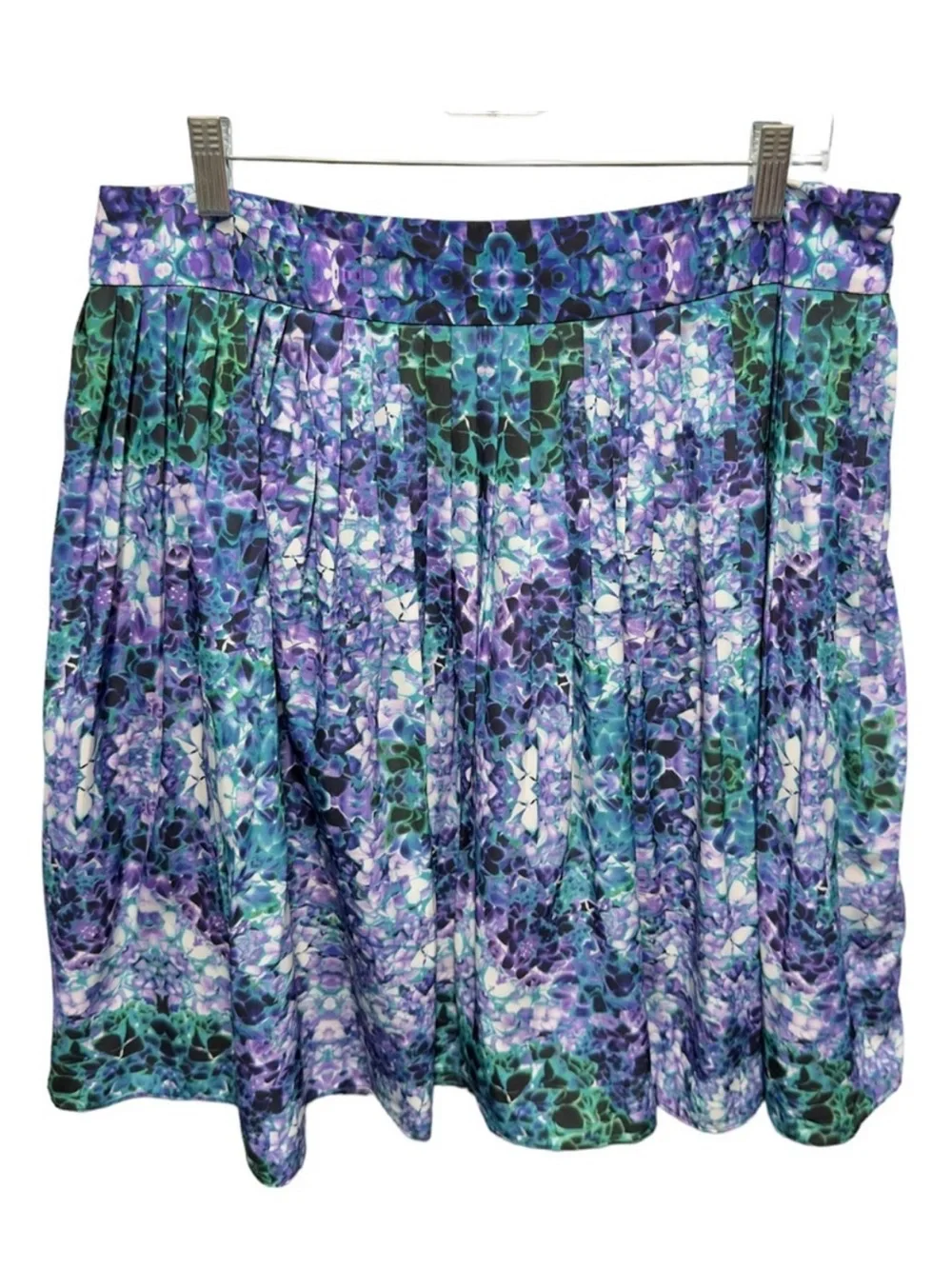 Silky Satin Matte Knit Watercolor Pleated Floral Full Flare Mini Skirt